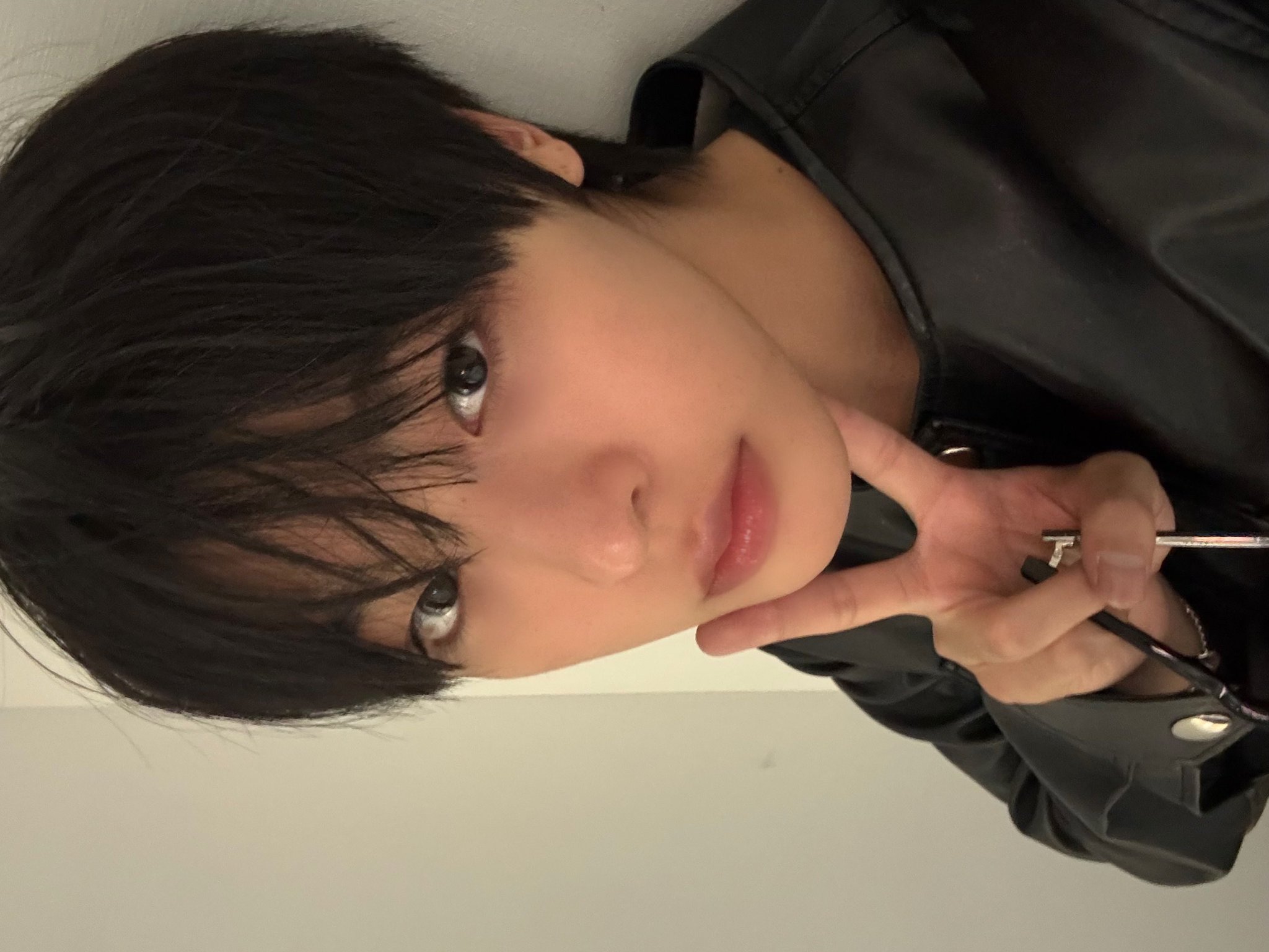 [잡담] 아 진짜 리쿠 ㄴㅁ 좋아서 산꼭대기 가서 소리치고 싶음 | 인스티즈