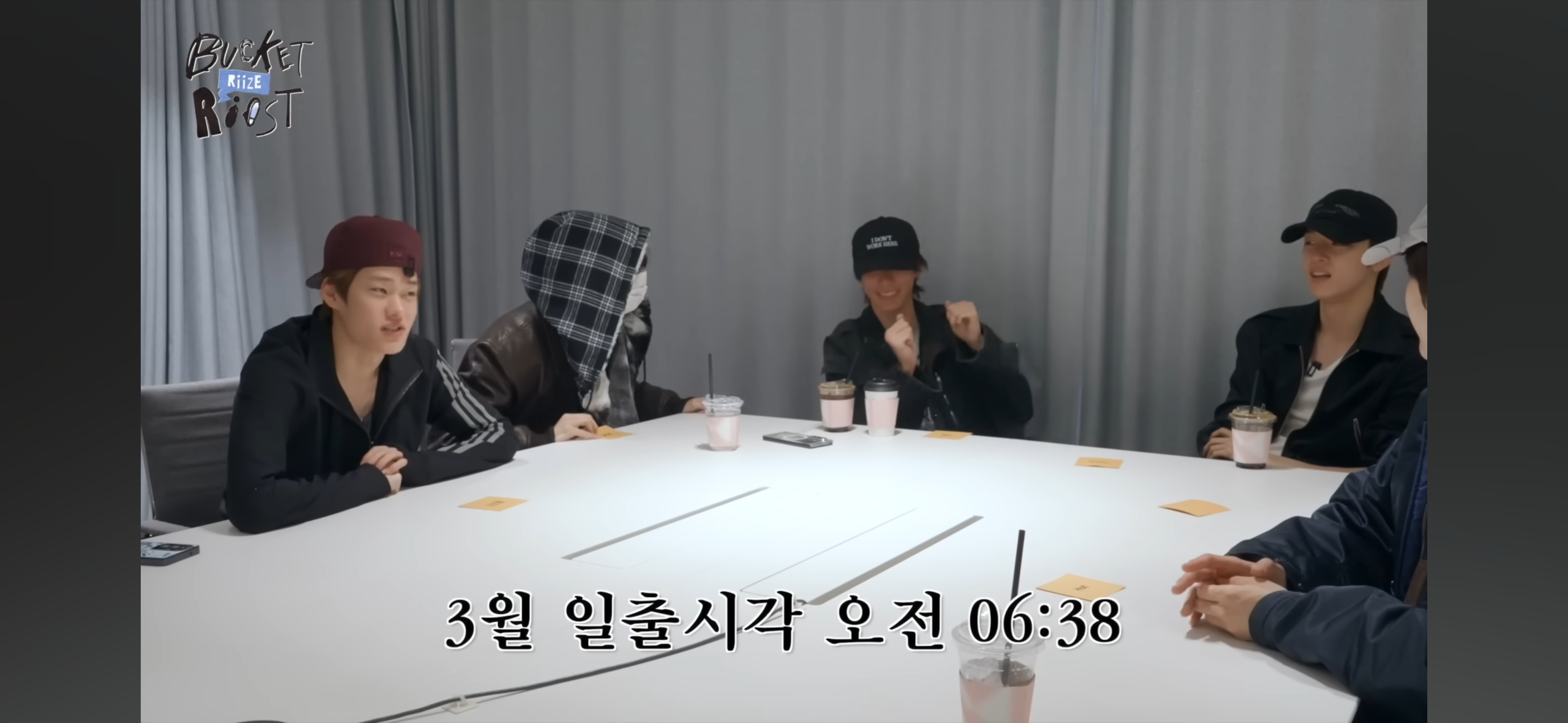 [잡담] 성찬영 등산 목격담 없었던 이유가있었네ㅋㅋㅋ | 인스티즈