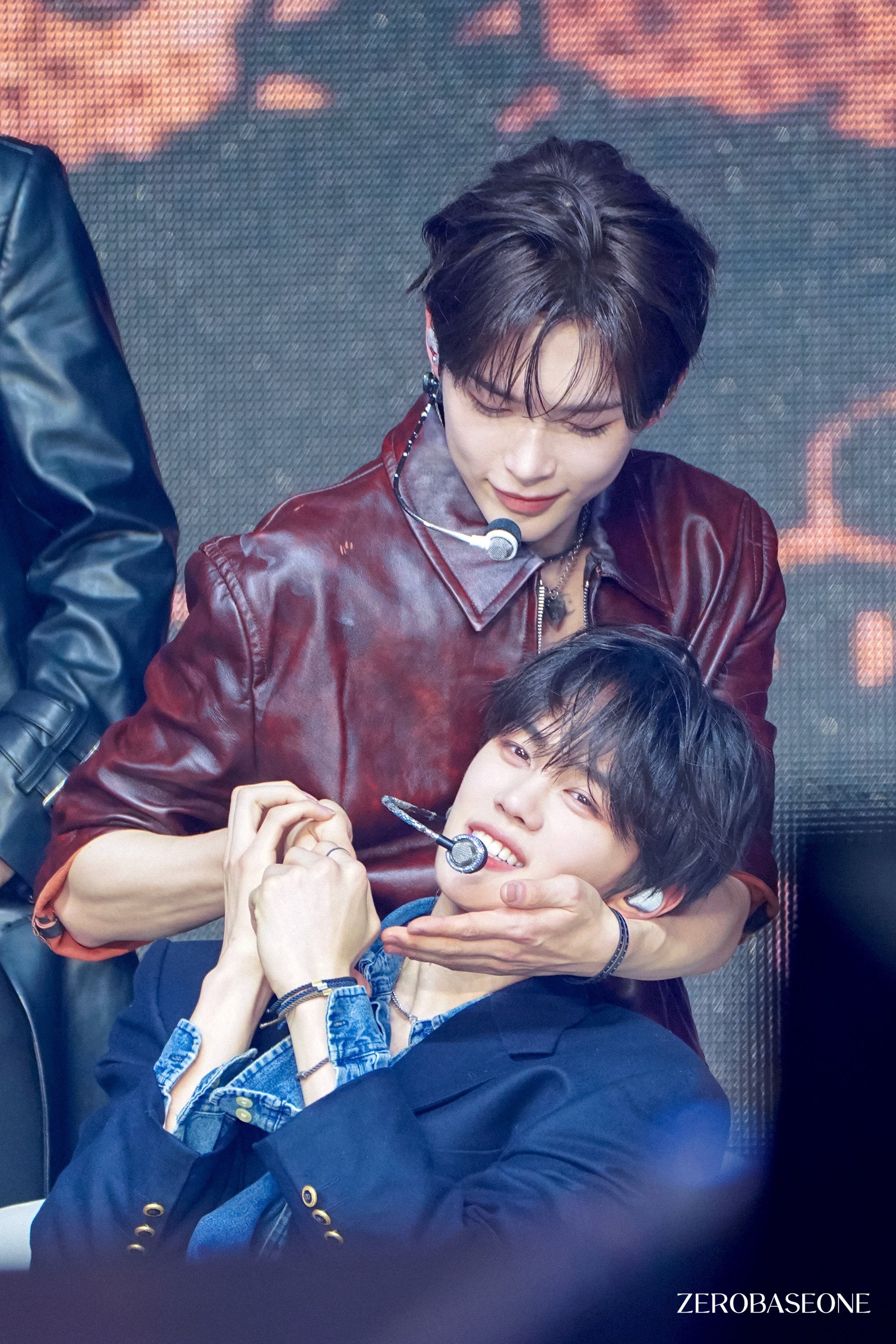 [잡담] 투빈즈 이사진 왜이렇게 웃기짘ㅋㅋㅋㅋ | 인스티즈