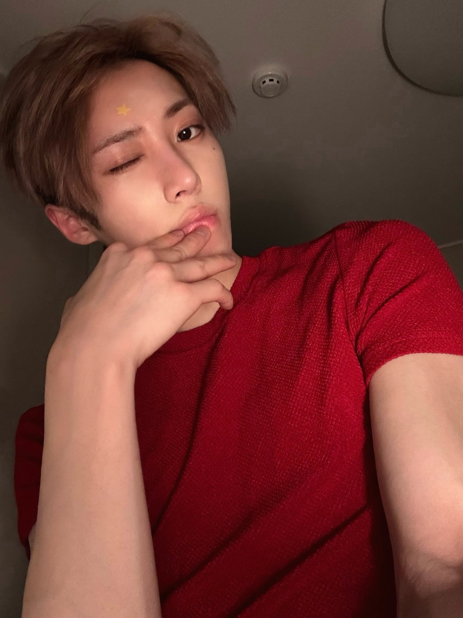 [잡담] 아르노 밤마다 보내는 셀카수준 ㄹㅇ힘들다 | 인스티즈