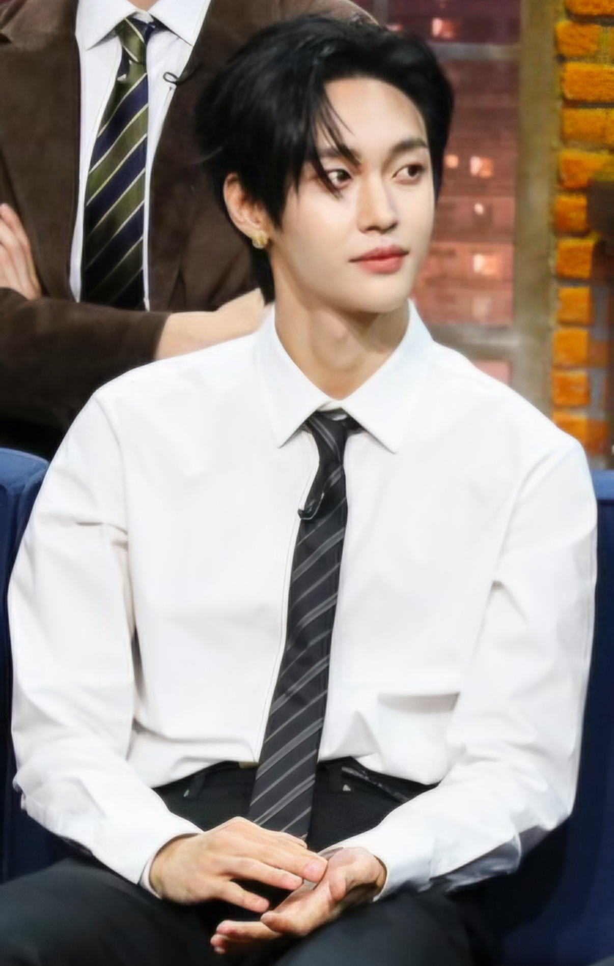 [잡담] 원빈 오늘 착장뭐임 나랑 결혼 | 인스티즈