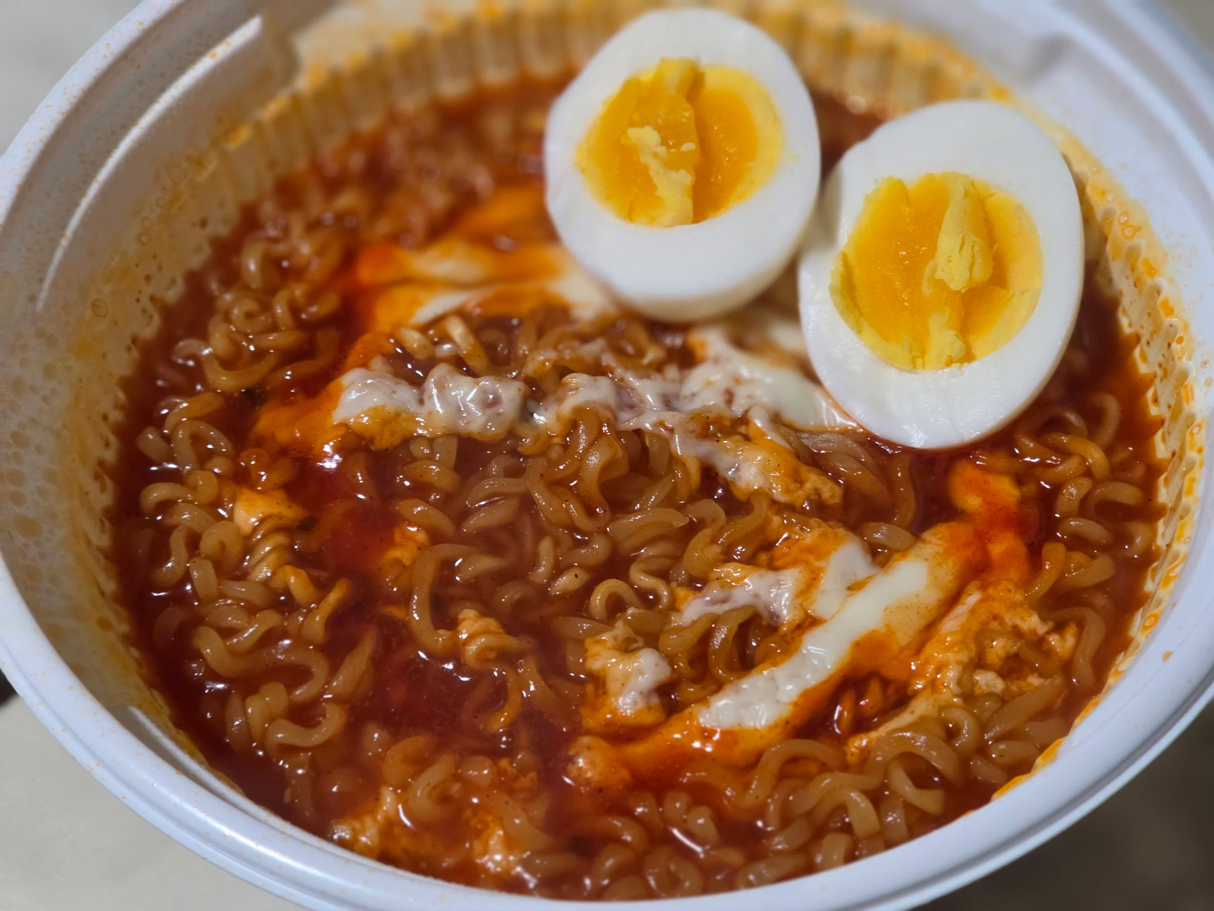 [잡담] 요즘 핫하다던데 | 인스티즈