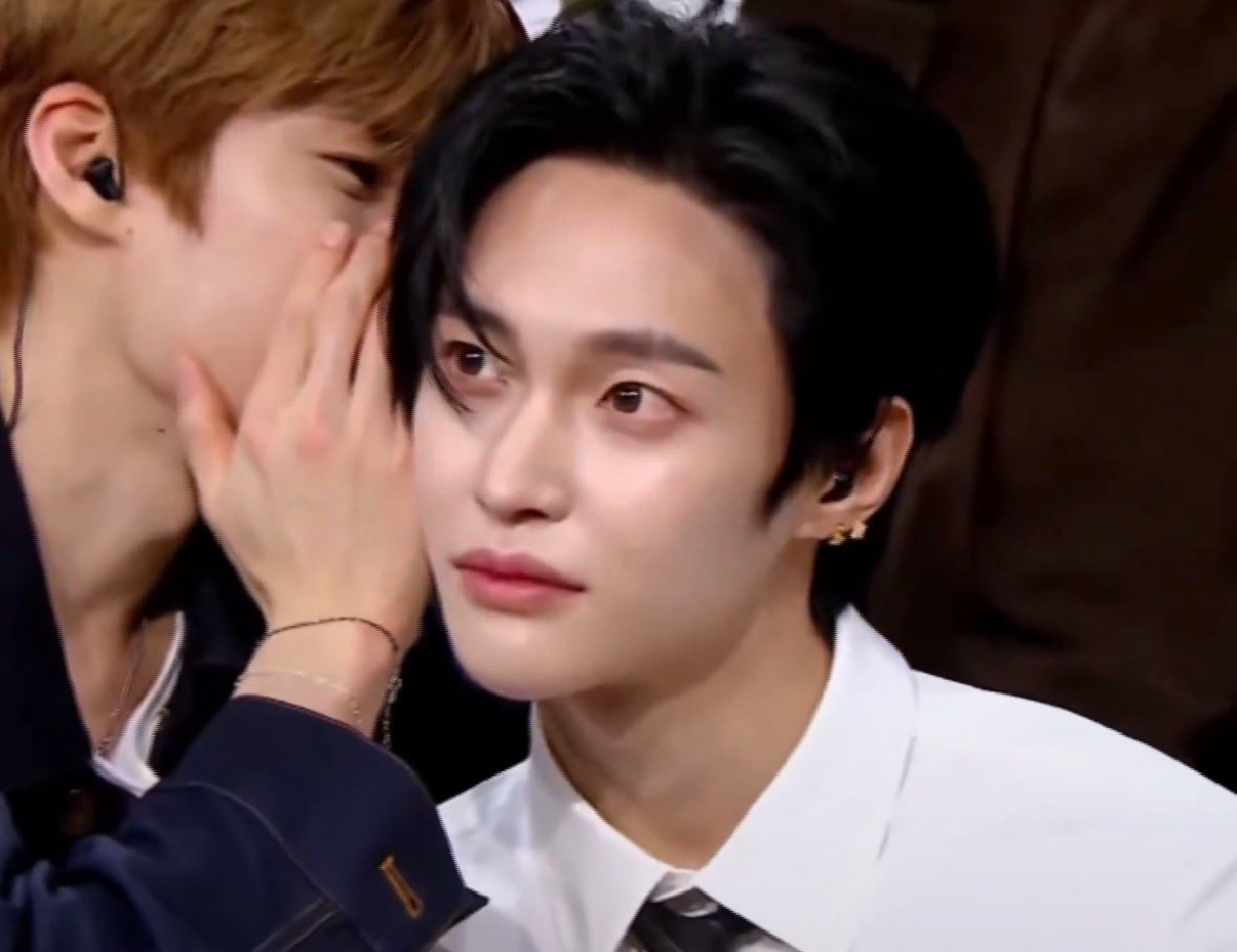 [잡담] 원빈 이런 스타일링 처음 아닌가? | 인스티즈