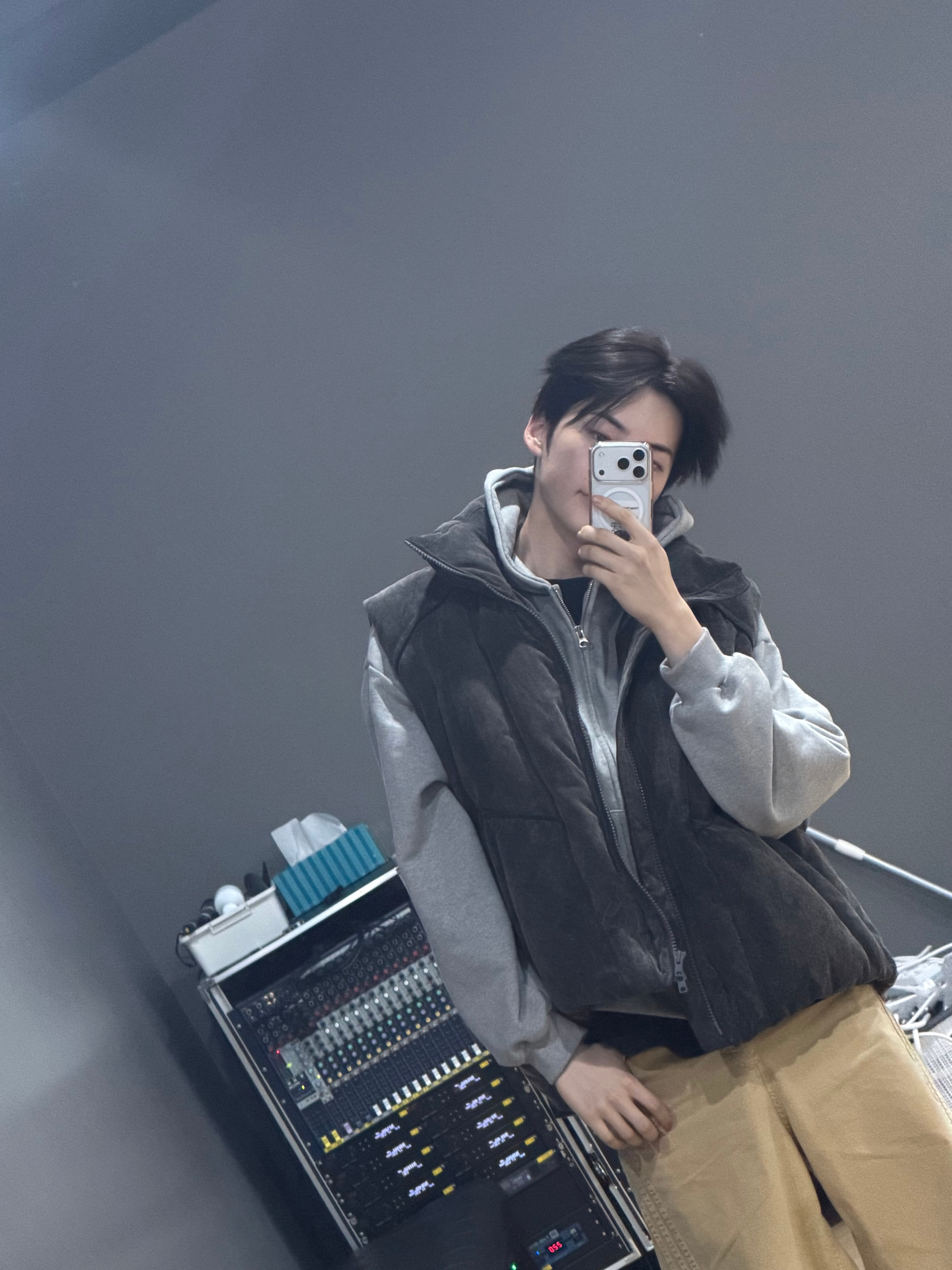 [잡담] 성한빈 방금 사진온거 | 인스티즈