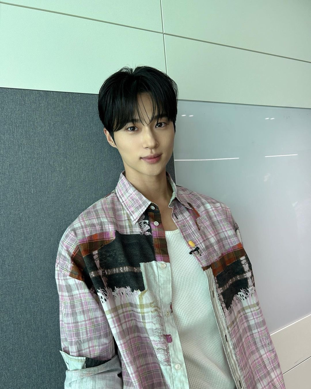 [잡담] 대군부인) 변우석 아이유 각자 살롱드립때 헤메코 존예였는데 | 인스티즈