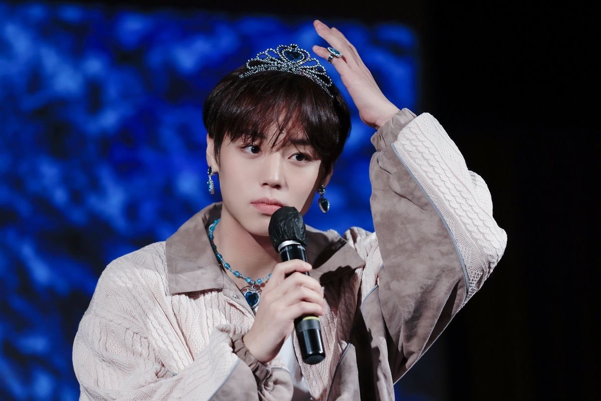 [잡담] 아 박지훈 성격에 공주 풀세트 해주는거 진짜 좋다ㅋㅋㅋ | 인스티즈