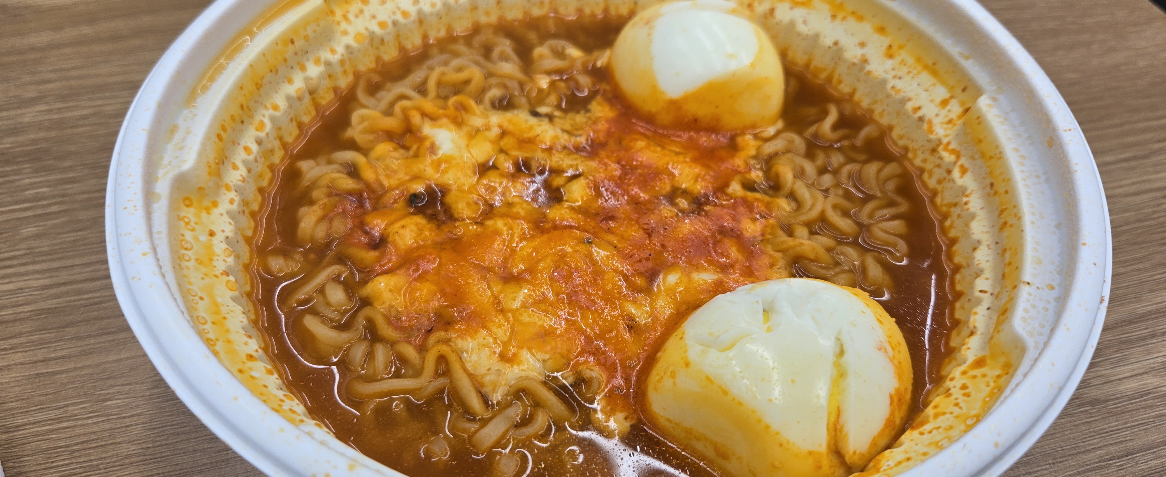 [잡담] 귀얇은 익 왕뚜껑 라볶이 먹어봄 | 인스티즈
