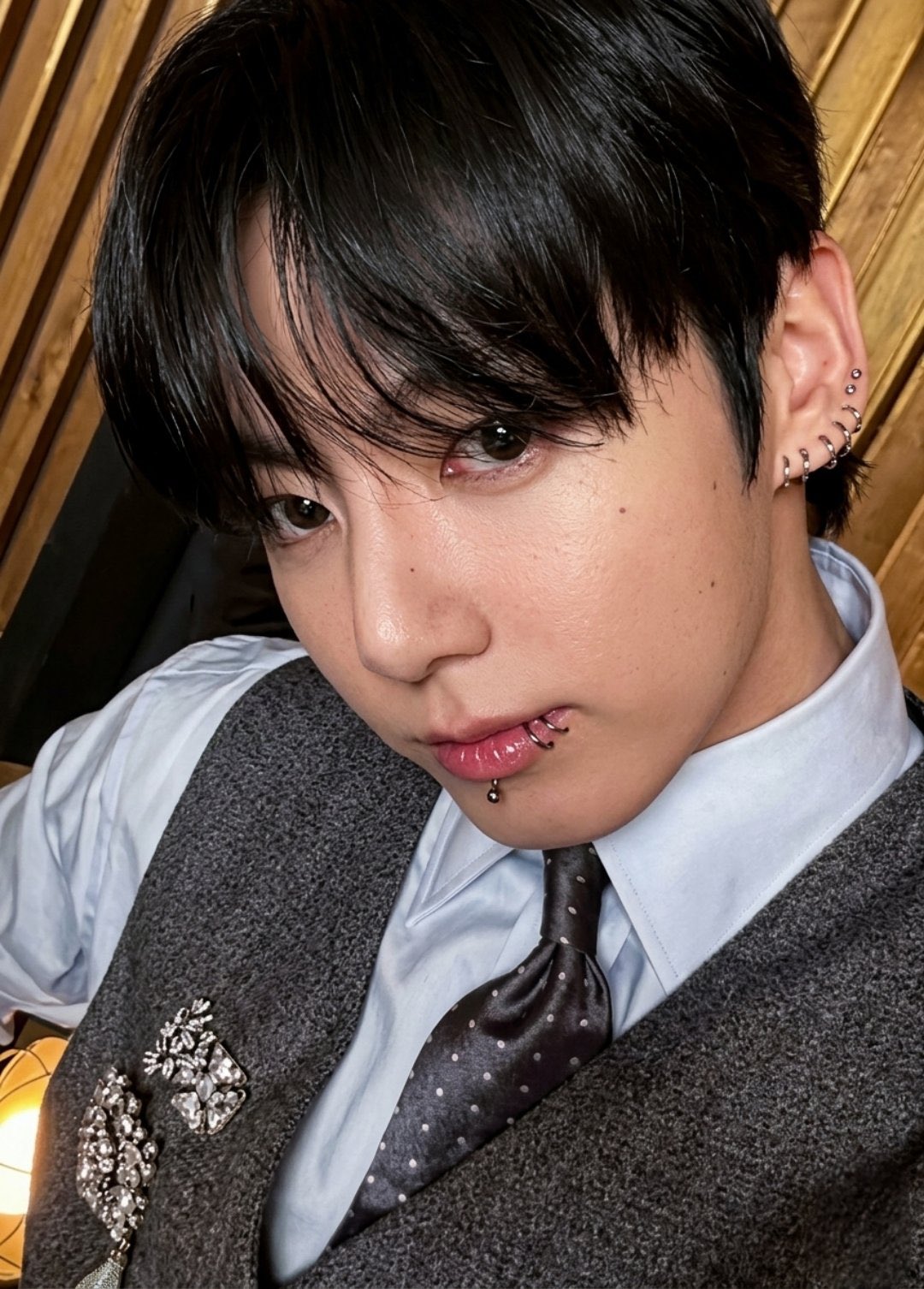 [잡담] 전정국 포카 이렇게 찍은거 개웃기네 | 인스티즈