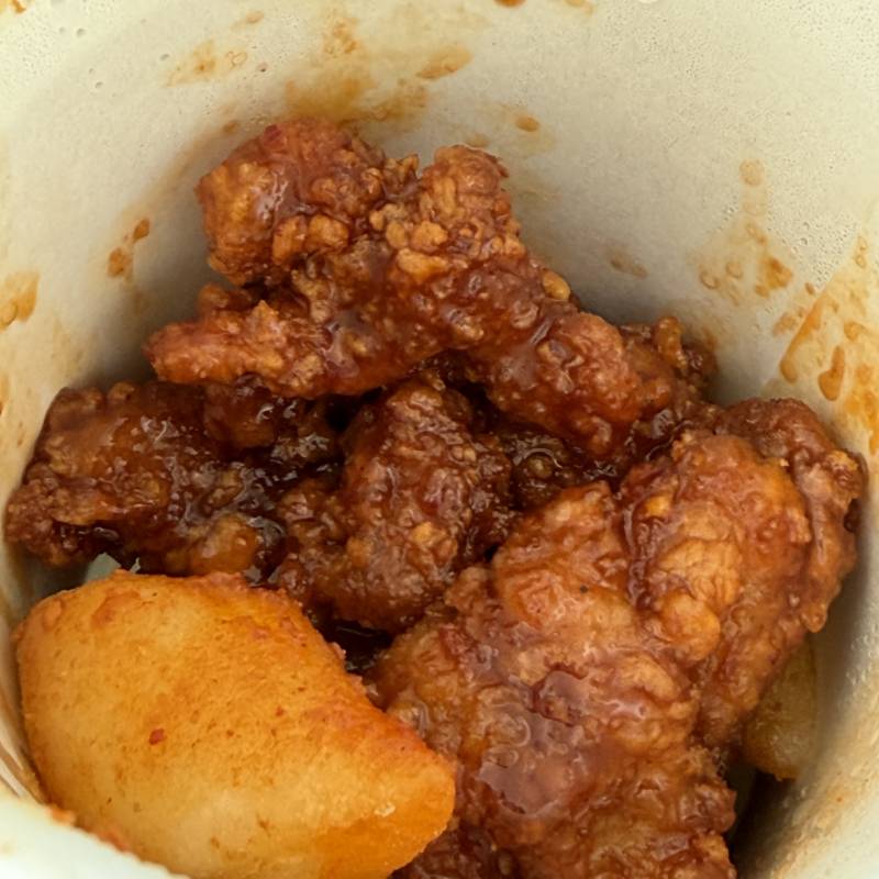 [잡담] 메가커피 닭강정 왤케 맛있어???? | 인스티즈