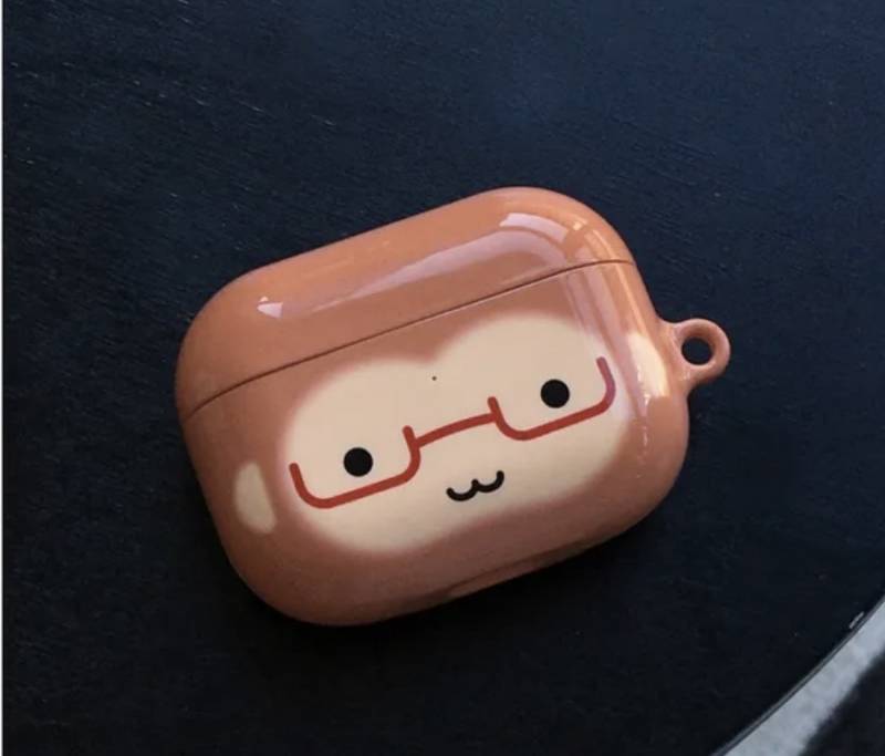 [잡담] 에어팟 케이스 골라줄 새럼? 🥹 | 인스티즈