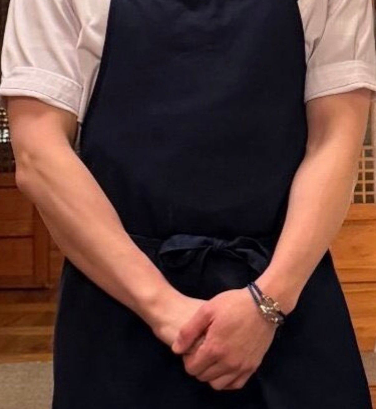 [잡담] 손종원 원래 시계 차던 자리에 팔찌 생긴거 | 인스티즈