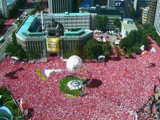 [잡담] 광화문 월드컵시기 사람 몰렸을 때 사진임 | 인스티즈
