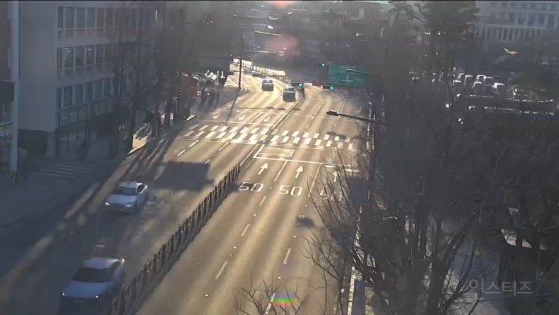 실시간 CCTV로 보는 방탄 공연장 및 인근 통제구역 | 인스티즈