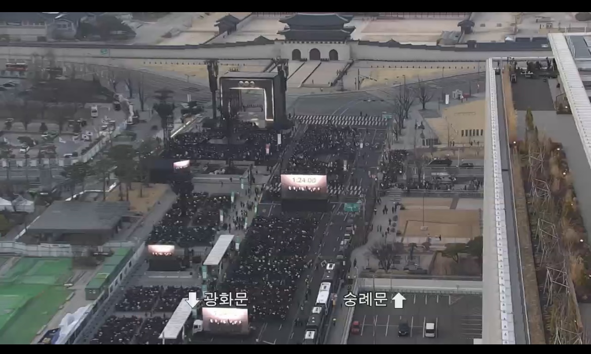 [잡담] 궁금해서 방금 씨씨티비 봤는데 | 인스티즈