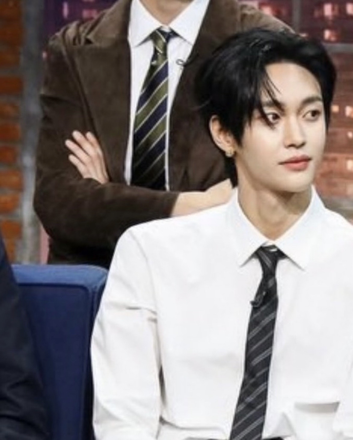 [잡담] 원빈은 왜캐 잘생긴걸까 진짜 준나 사귀고싶다 | 인스티즈