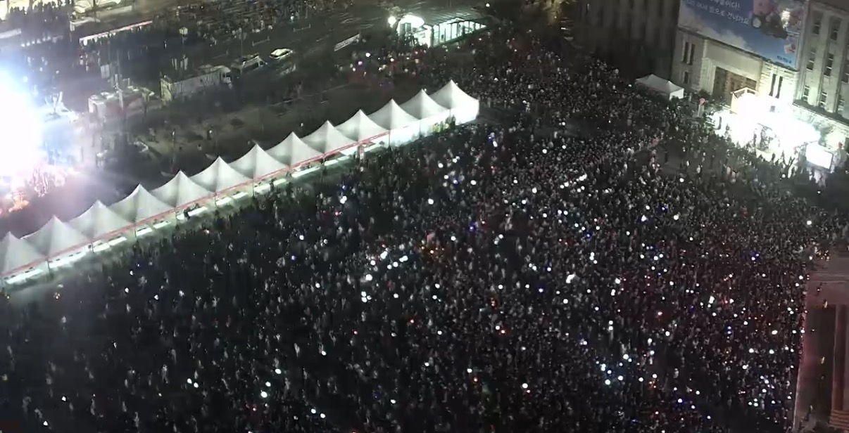 [잡담] 서울광장 꽉찼다 | 인스티즈