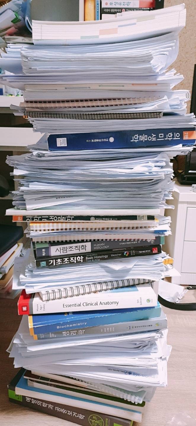 [잡담] 이런거 찍어서 올리는 대학생은 무슨 심리야? | 인스티즈