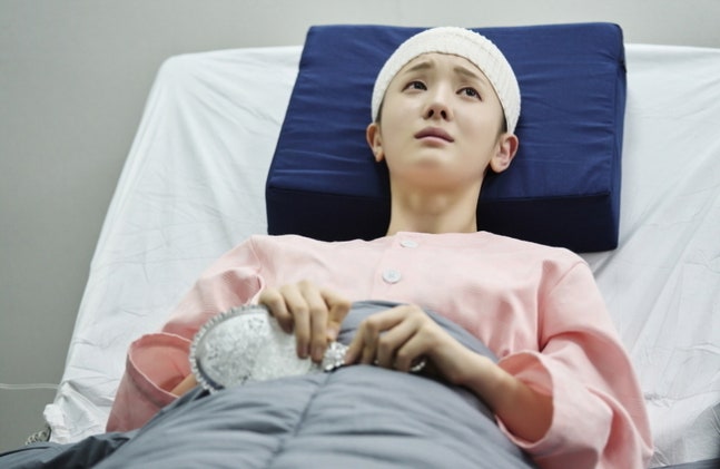 [정보/소식] 닥터신) 정이찬, 뇌 체인지 수술 후 깨어난 백서라 대답에 경악(닥터신) | 인스티즈