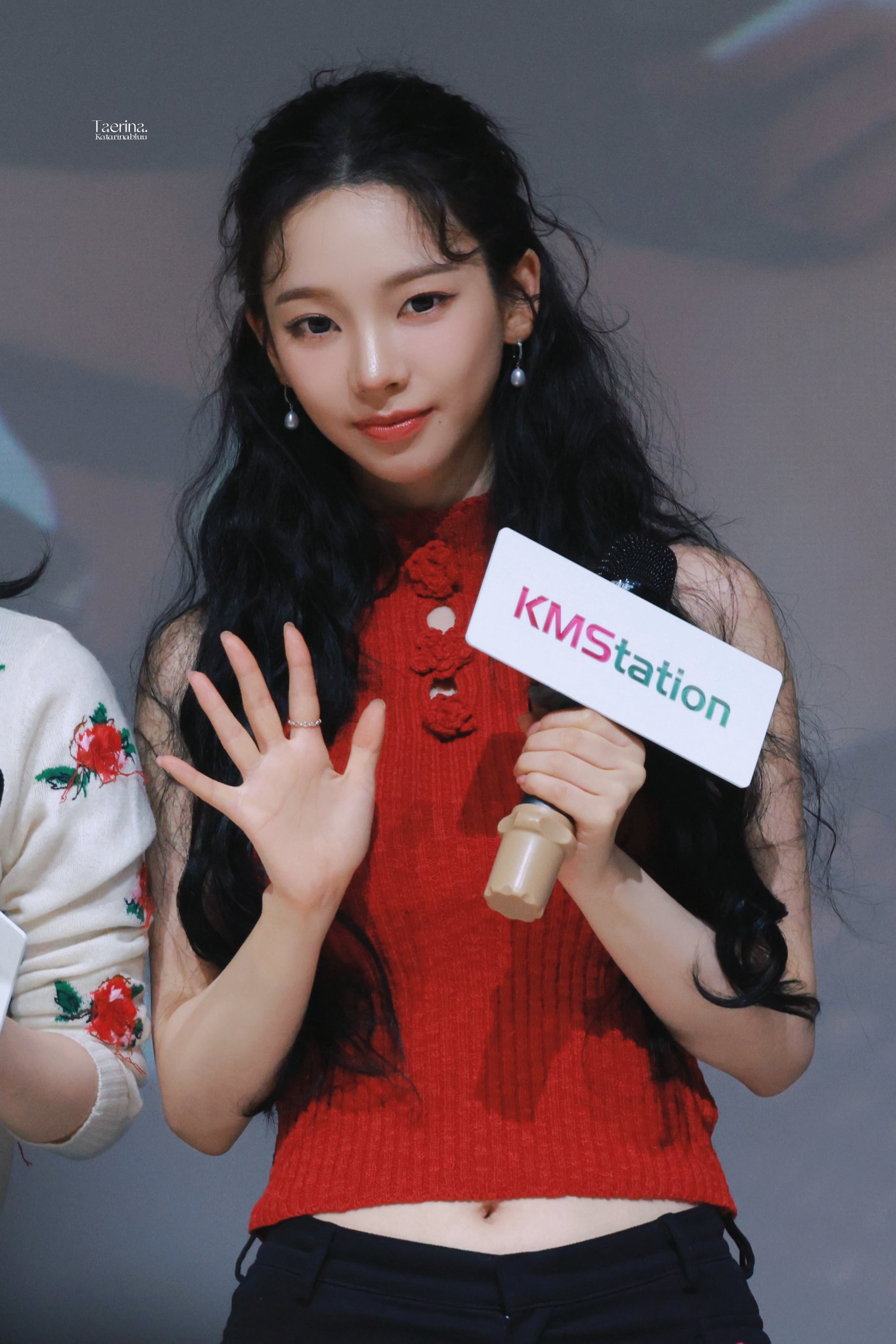 [잡담] 어제자 상하이 팬싸 지민정(카리나&윈터) | 인스티즈