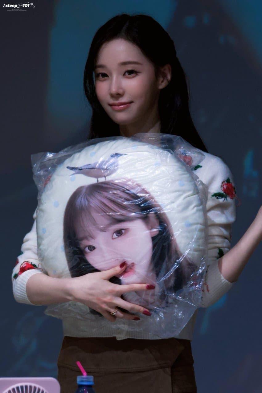 [잡담] 어제자 상하이 팬싸 지민정(카리나&윈터) | 인스티즈