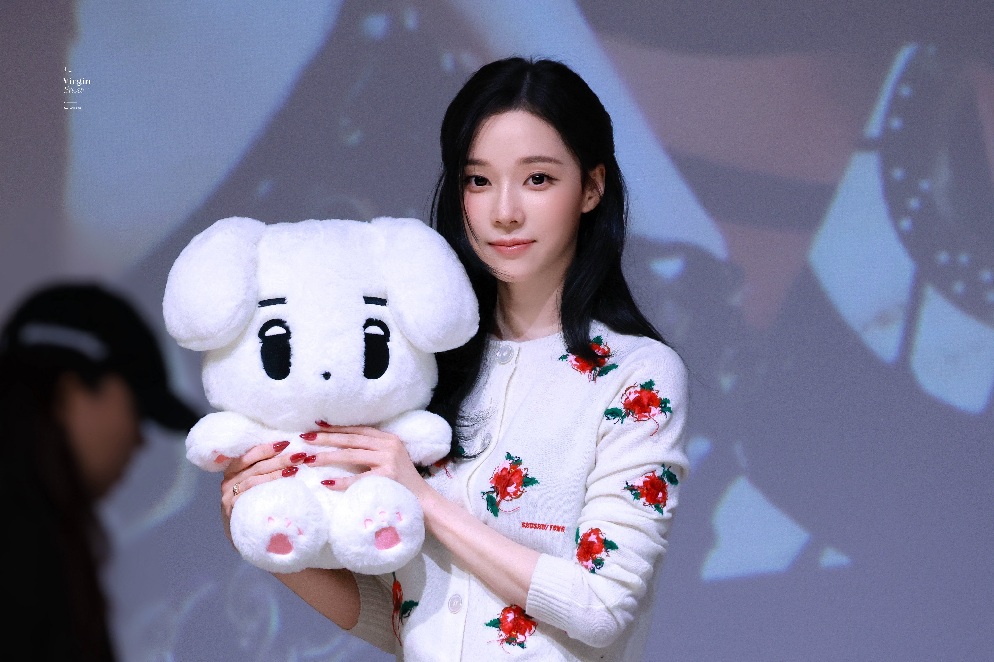 [잡담] 어제자 상하이 팬싸 지민정(카리나&윈터) | 인스티즈