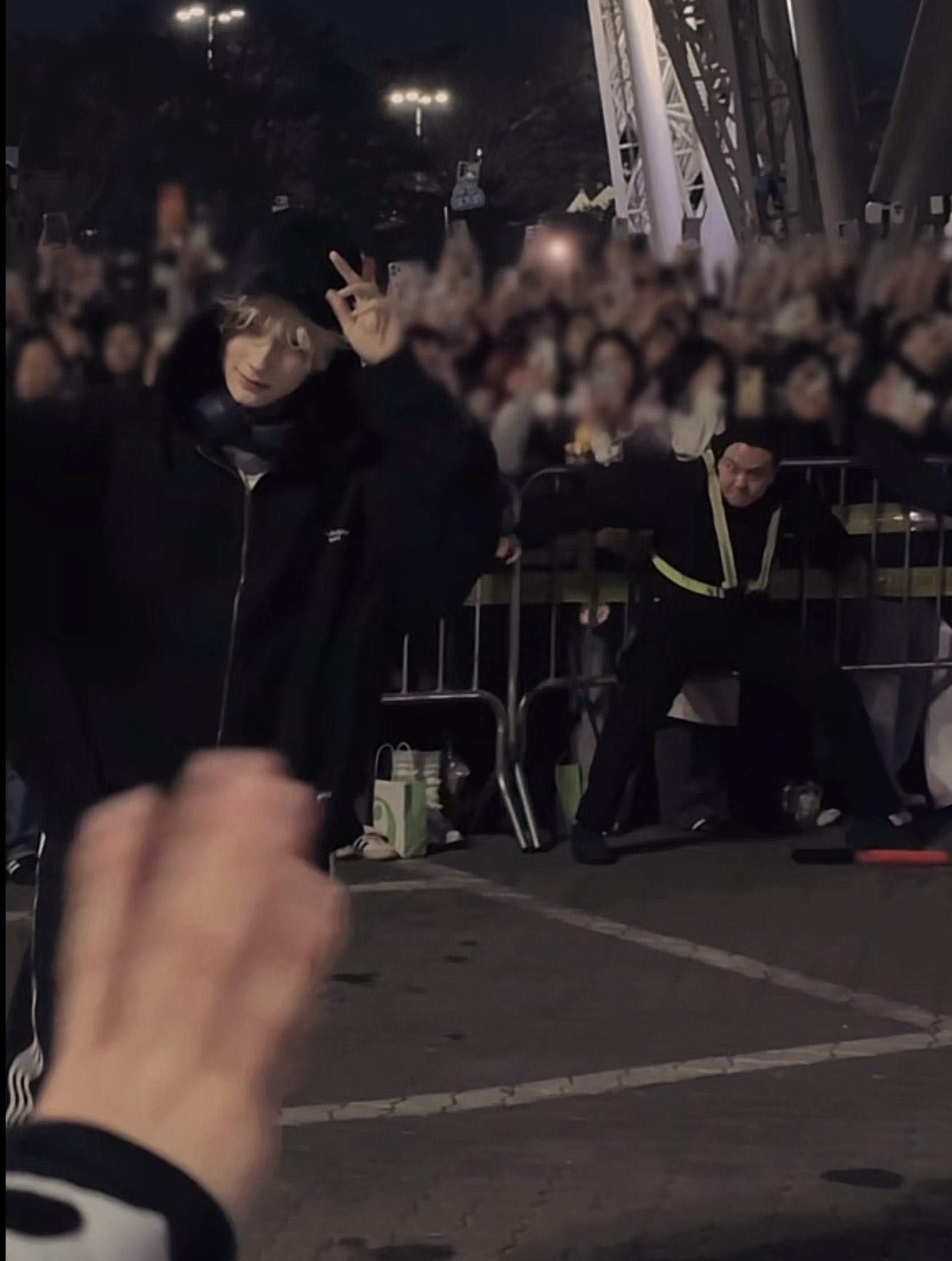 [잡담] 아 샤갈 ㅜㅋㅋㅋㅋㅋ 이 사진 개웃기다 ㅋㅋㅋㅋㅋㅋㅋㅋㅋㅋㅋㅋㅋㅋㅋㅋㅋㅋㅋㅋㅋ | 인스티즈