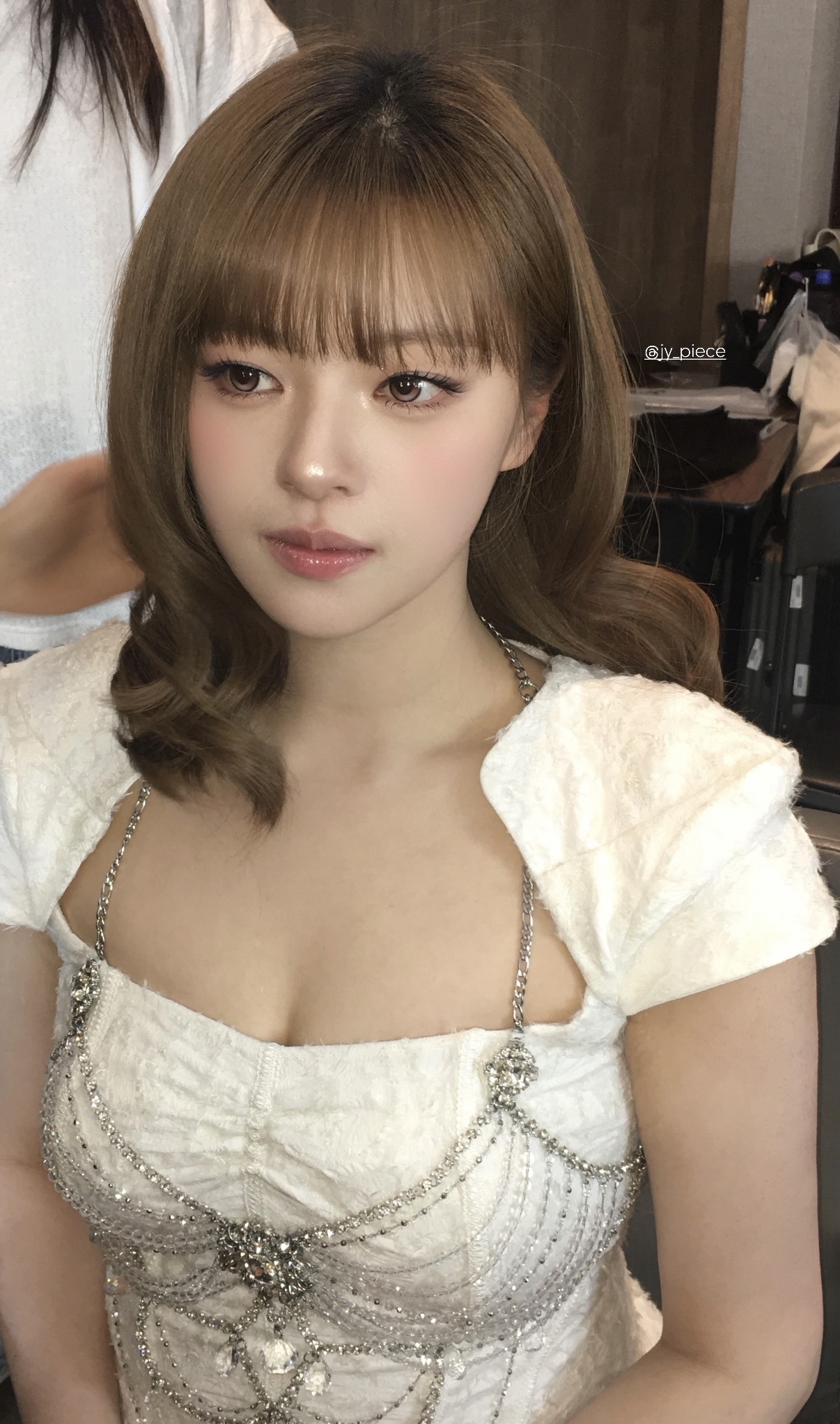 [잡담] 메컵쌤이 올려준 트와 정연 사진 개이쁘다 | 인스티즈