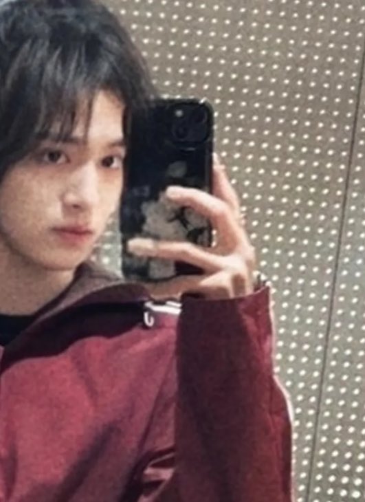 [잡담] YG 차기? 남돌 예상? 이 친구 잘생겼는데 중국인이란 말 있네.. | 인스티즈
