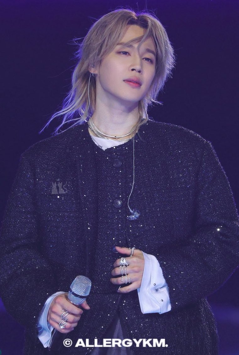지민 장발 생각보다 너무 잘 어울려서 당황스러움.. - 인스티즈(instiz) 연예 카테고리