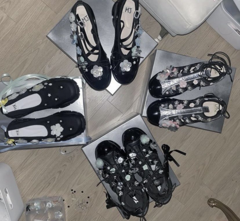 [정리글] 뉴진스 궁위드유 100만뷰 넘은 기념으로 올리는 의상 비하인드 | 인스티즈