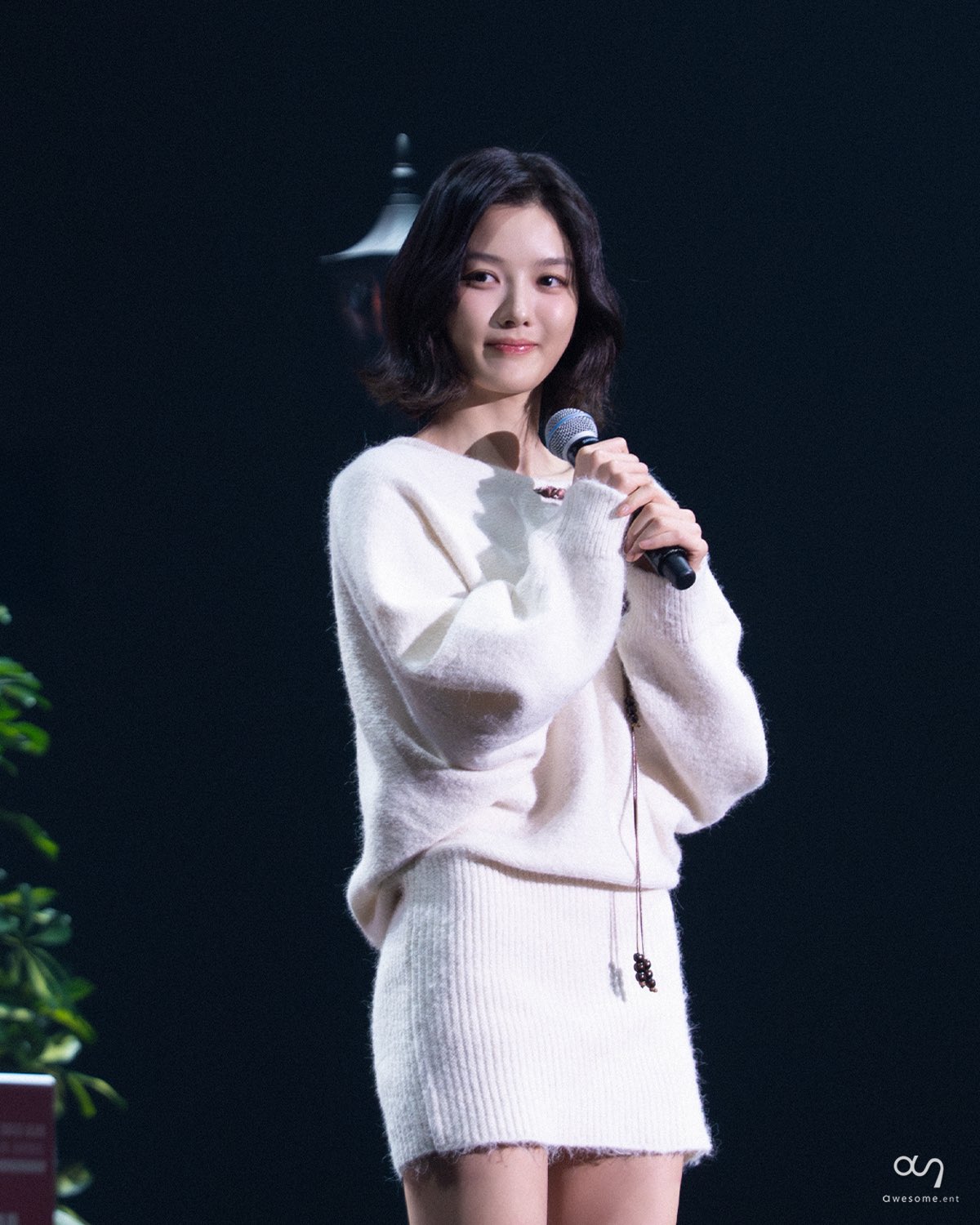 [잡담] 김유정 일본 팬미팅 사진 떠따ㅏ | 인스티즈