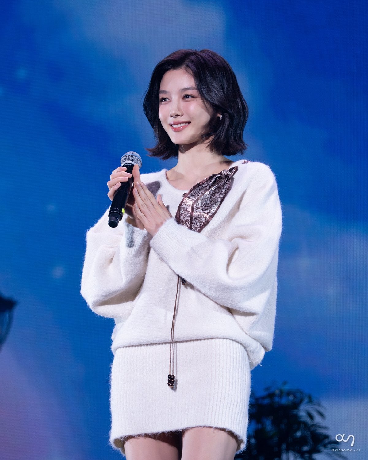 [잡담] 김유정 일본 팬미팅 사진 떠따ㅏ | 인스티즈