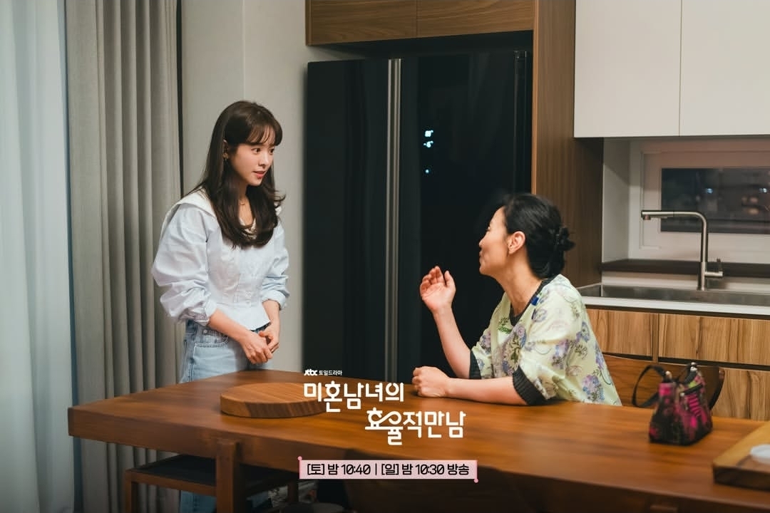 [잡담] 미혼남녀) 첫 소개팅처럼 데이트한 의영&지수🥹예비 며느리(??)가 맘에 쏘옥 든 태섭의 어머니! | 인스티즈