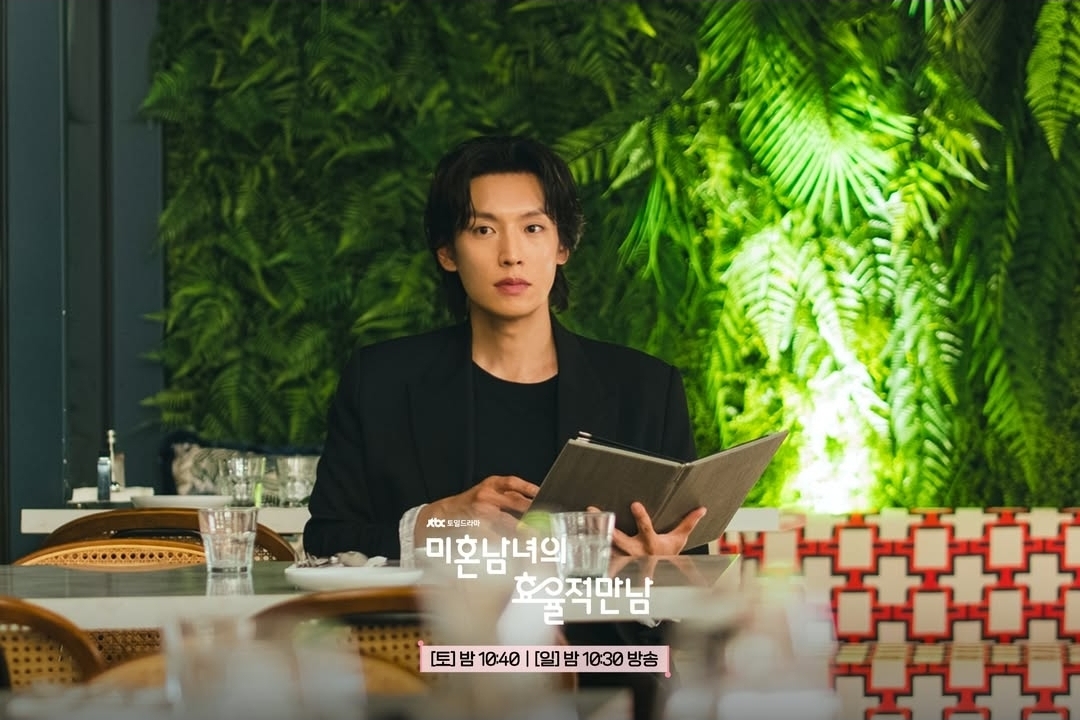 [잡담] 미혼남녀) 첫 소개팅처럼 데이트한 의영&지수🥹예비 며느리(??)가 맘에 쏘옥 든 태섭의 어머니! | 인스티즈