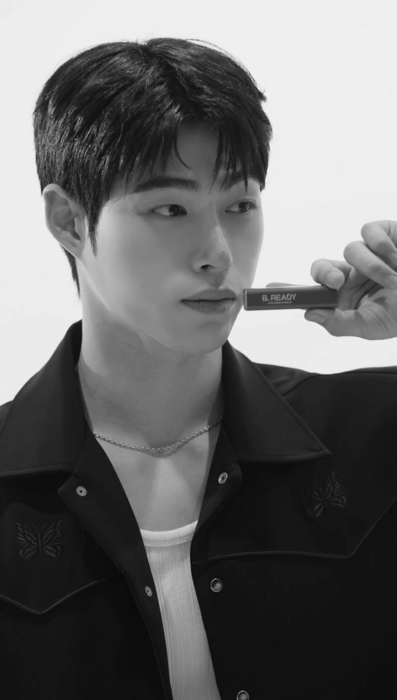비레디 새로운 모델 송승일 임수빈 비하인드 화보 | 인스티즈
