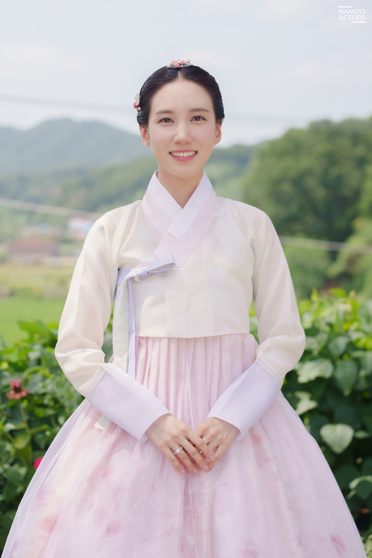 [잡담] 한복입은 박은빈 볼 생각에 너무 좋은거야… | 인스티즈