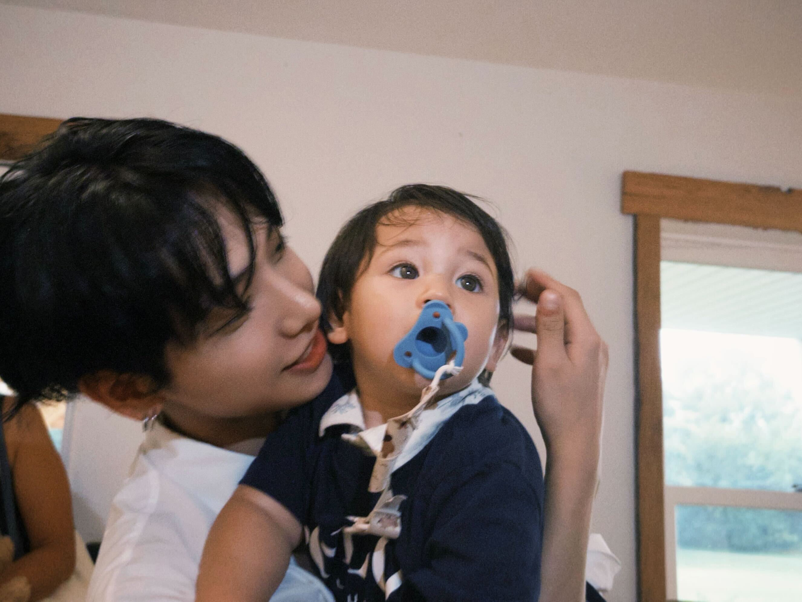 [잡담] 너네 최애한테서 이런 셀카와 영상 날라오면 유사 참을수있음? | 인스티즈