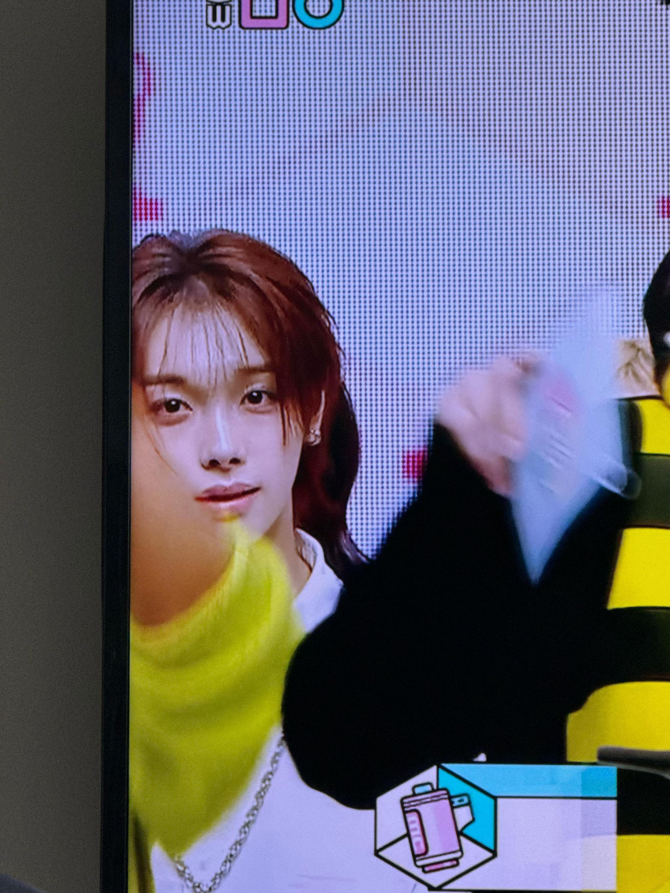 [잡담] 이 남돌 누구임? | 인스티즈