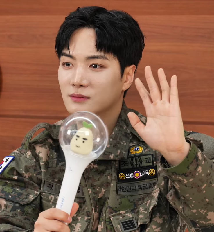 [잡담] 애들아 뉴종현 기억나? 오늘 전역했어 | 인스티즈