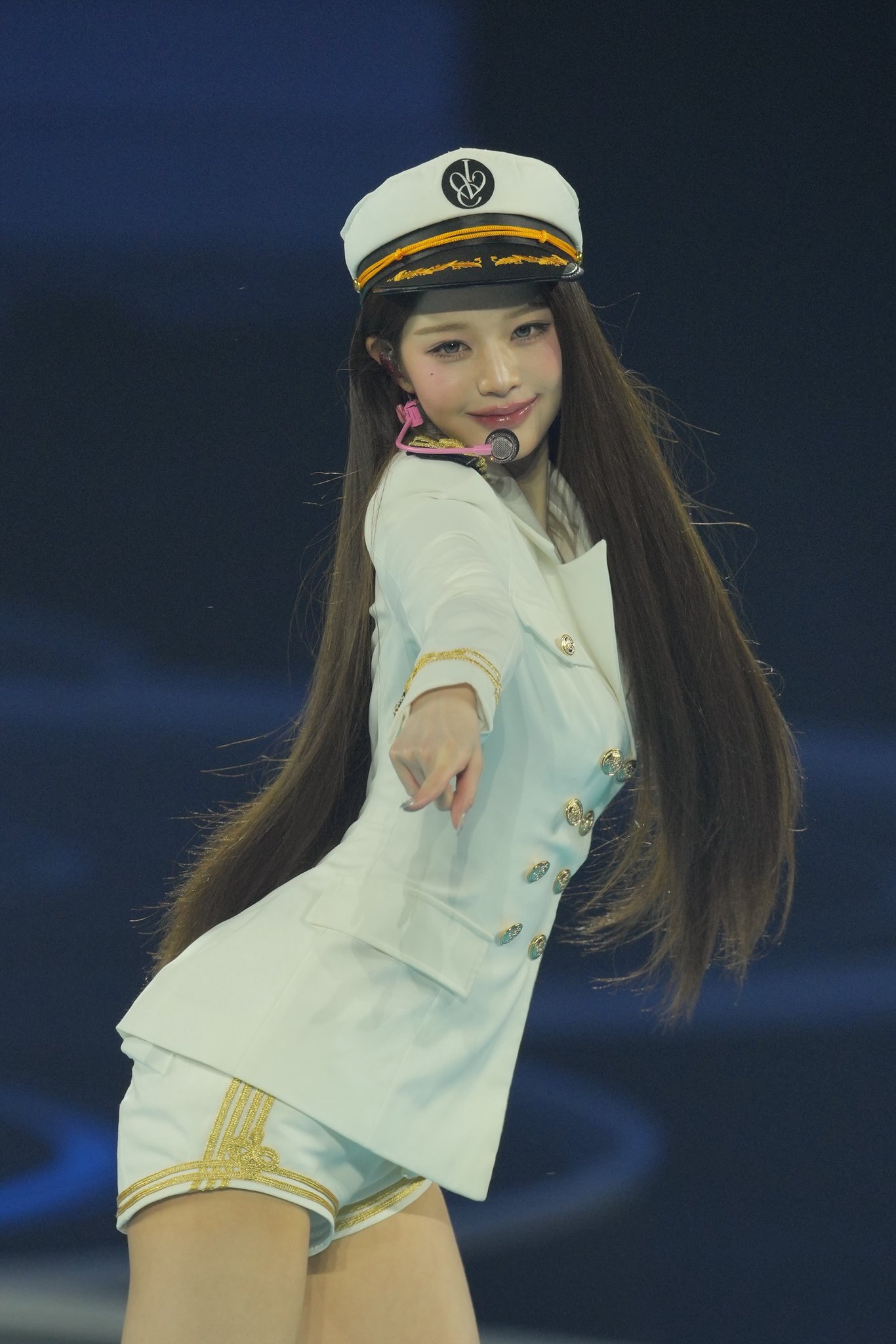 [잡담] 다시봐도 아름다운 제복 장원영 | 인스티즈