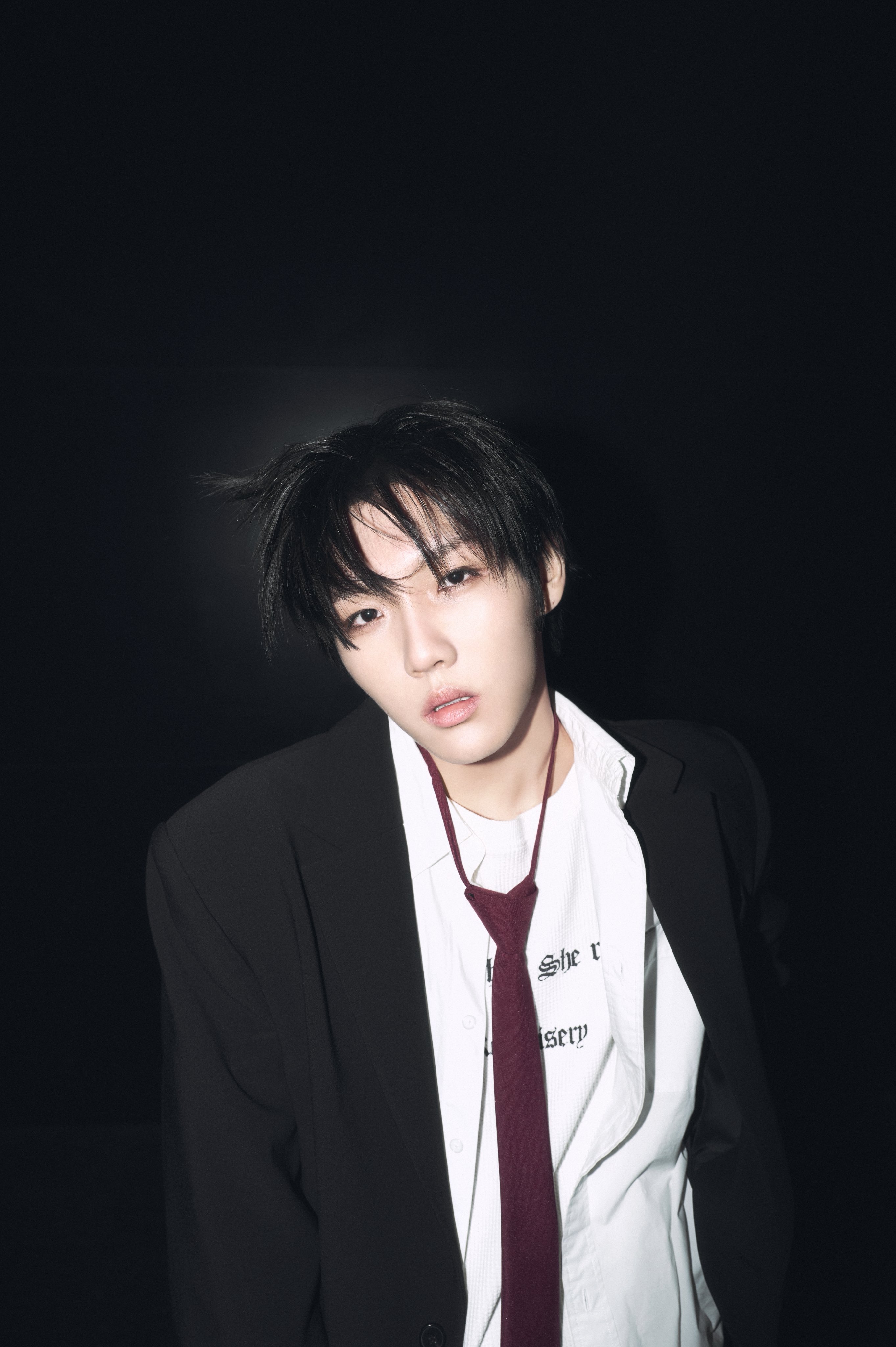 [정보/소식] MODYSSEY (모디세이) THE 1ST SINGLE ALBUM1. Got Hooked: An Addictive Symphony CONCEPT PHOTO 1 | 인스티즈