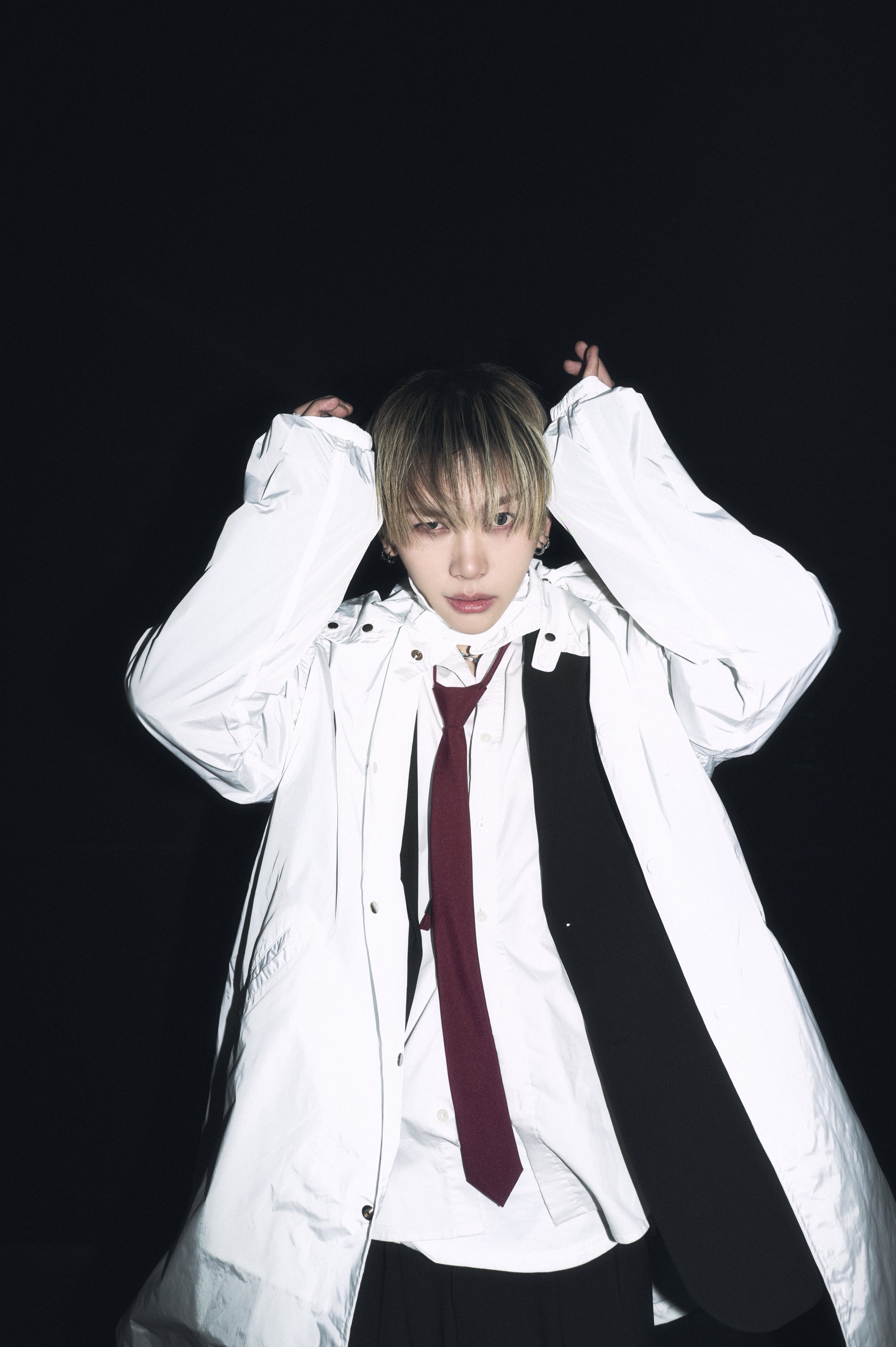[정보/소식] MODYSSEY (모디세이) THE 1ST SINGLE ALBUM1. Got Hooked: An Addictive Symphony CONCEPT PHOTO 1 | 인스티즈