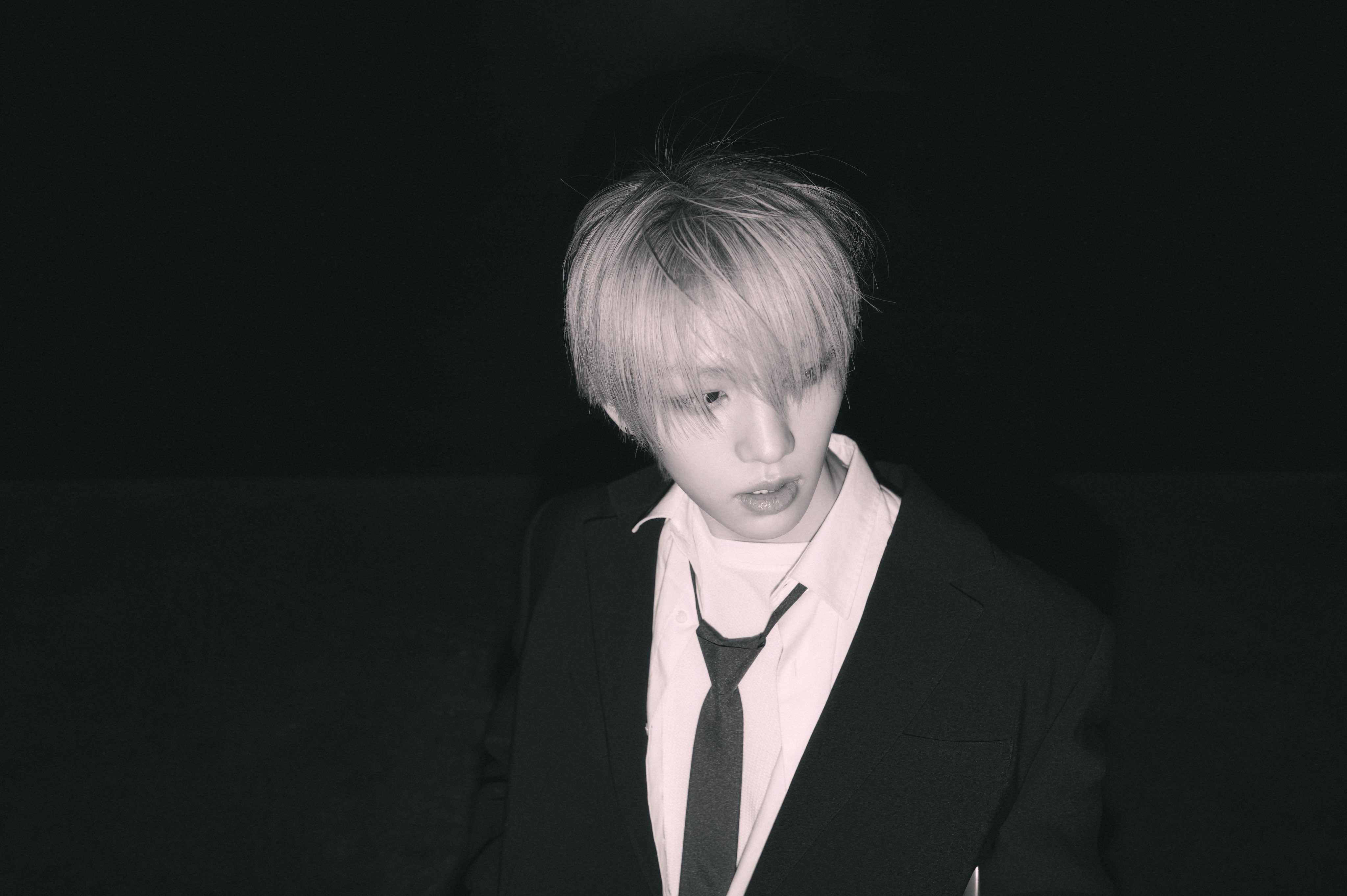 [정보/소식] MODYSSEY (모디세이) THE 1ST SINGLE ALBUM1. Got Hooked: An Addictive Symphony CONCEPT PHOTO 1 | 인스티즈