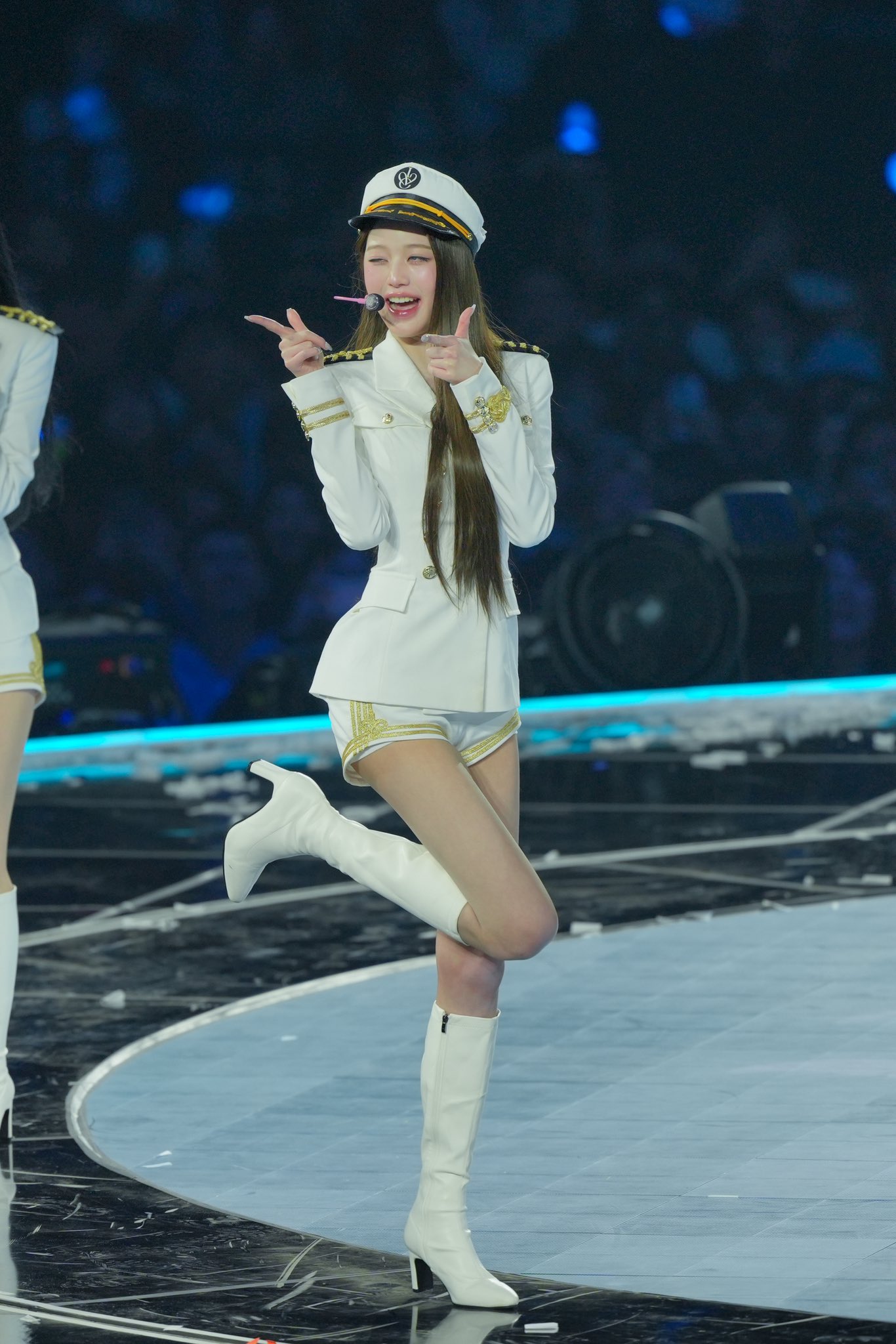 [잡담] 다시봐도 아름다운 제복 장원영 | 인스티즈