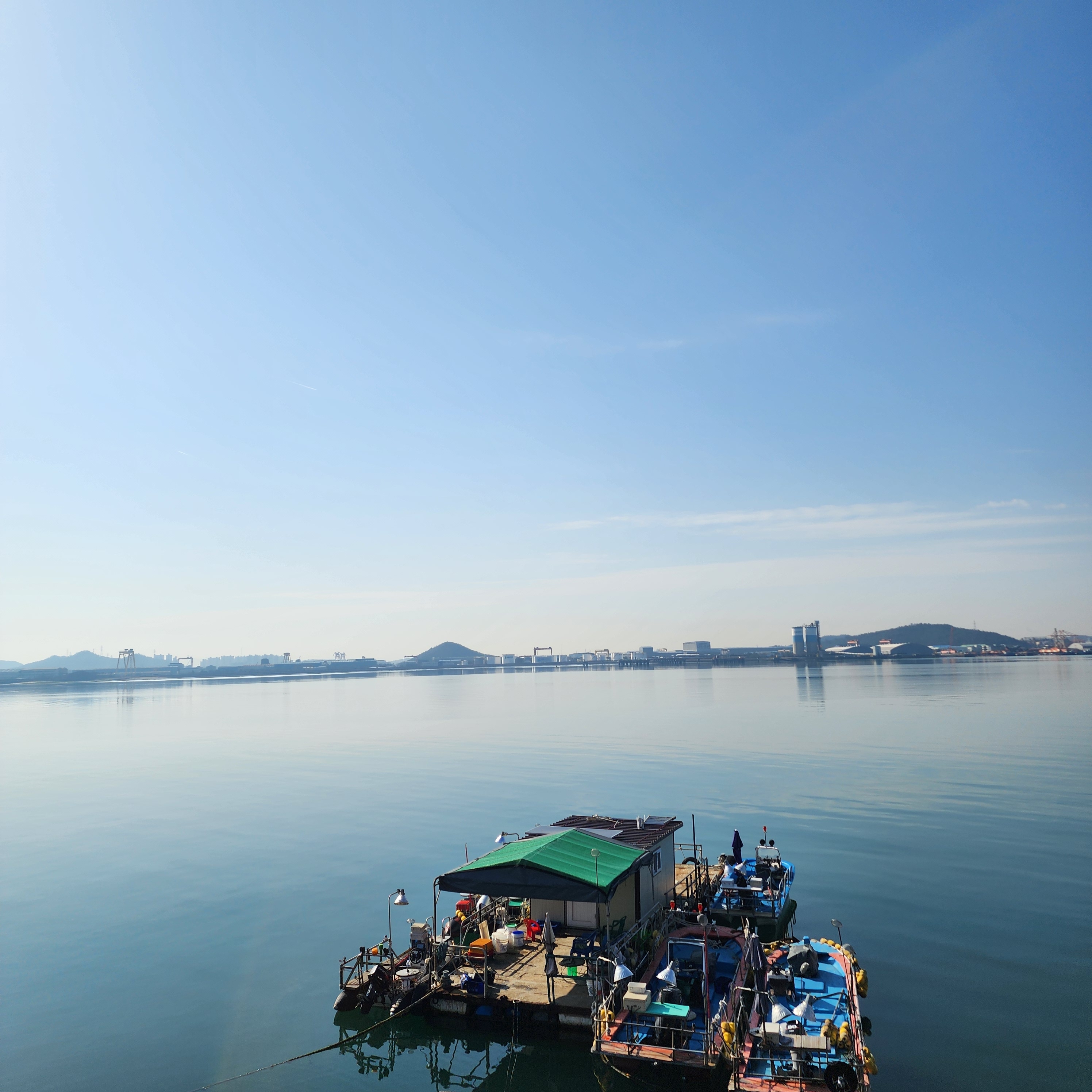 [잡담] 여행 왔는데 날씨 너무 좋아 | 인스티즈