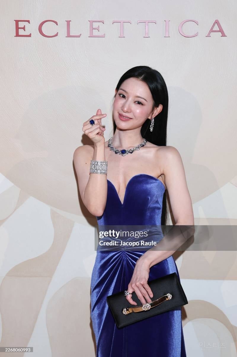 김지원 불가리 Bvlgari Eclettica 밀라노 행사.jpg | 인스티즈