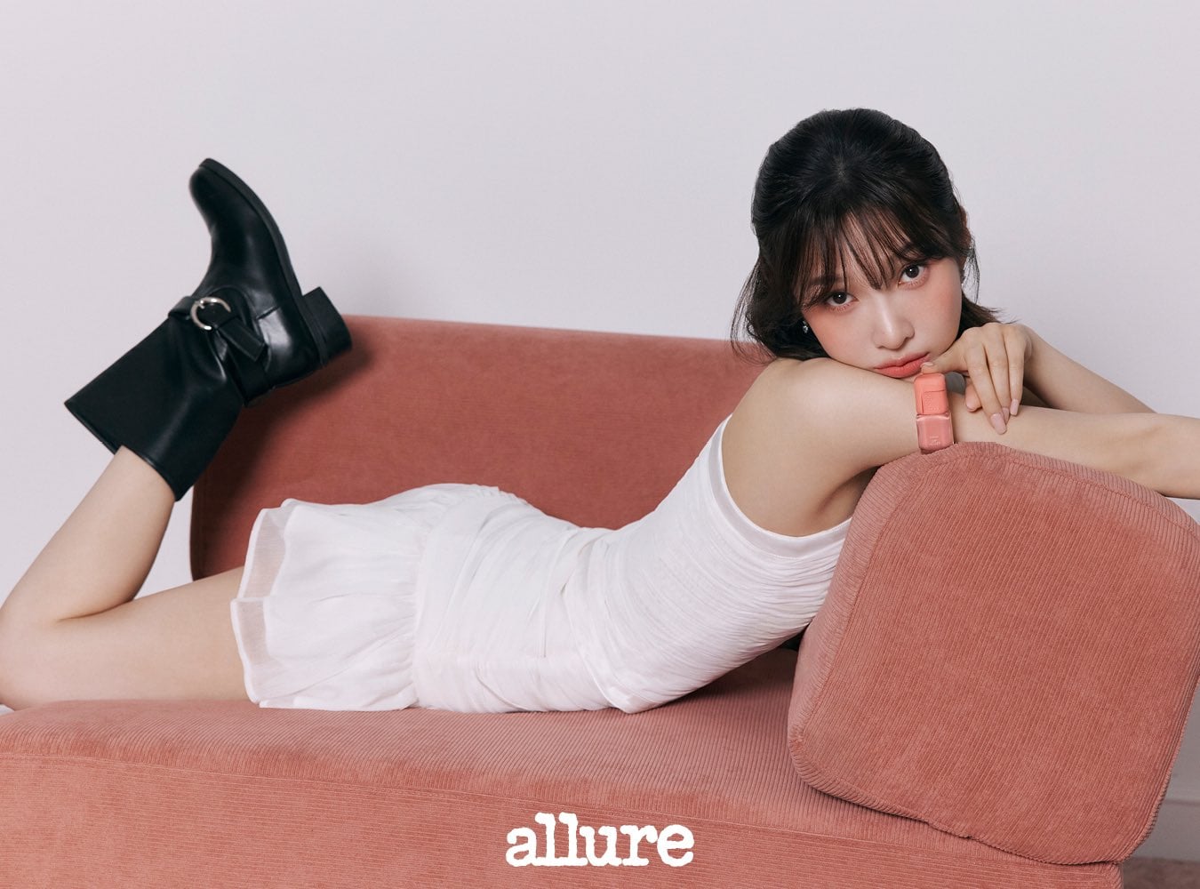 [잡담] 다리 1개로 나온 조이 화보 | 인스티즈
