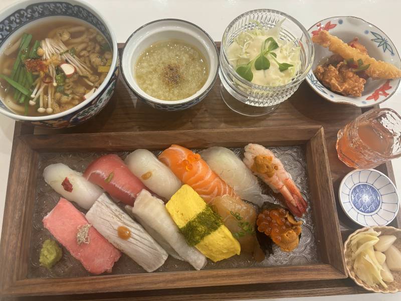 [잡담] 초밥 혼밥 하러 왓어 | 인스티즈