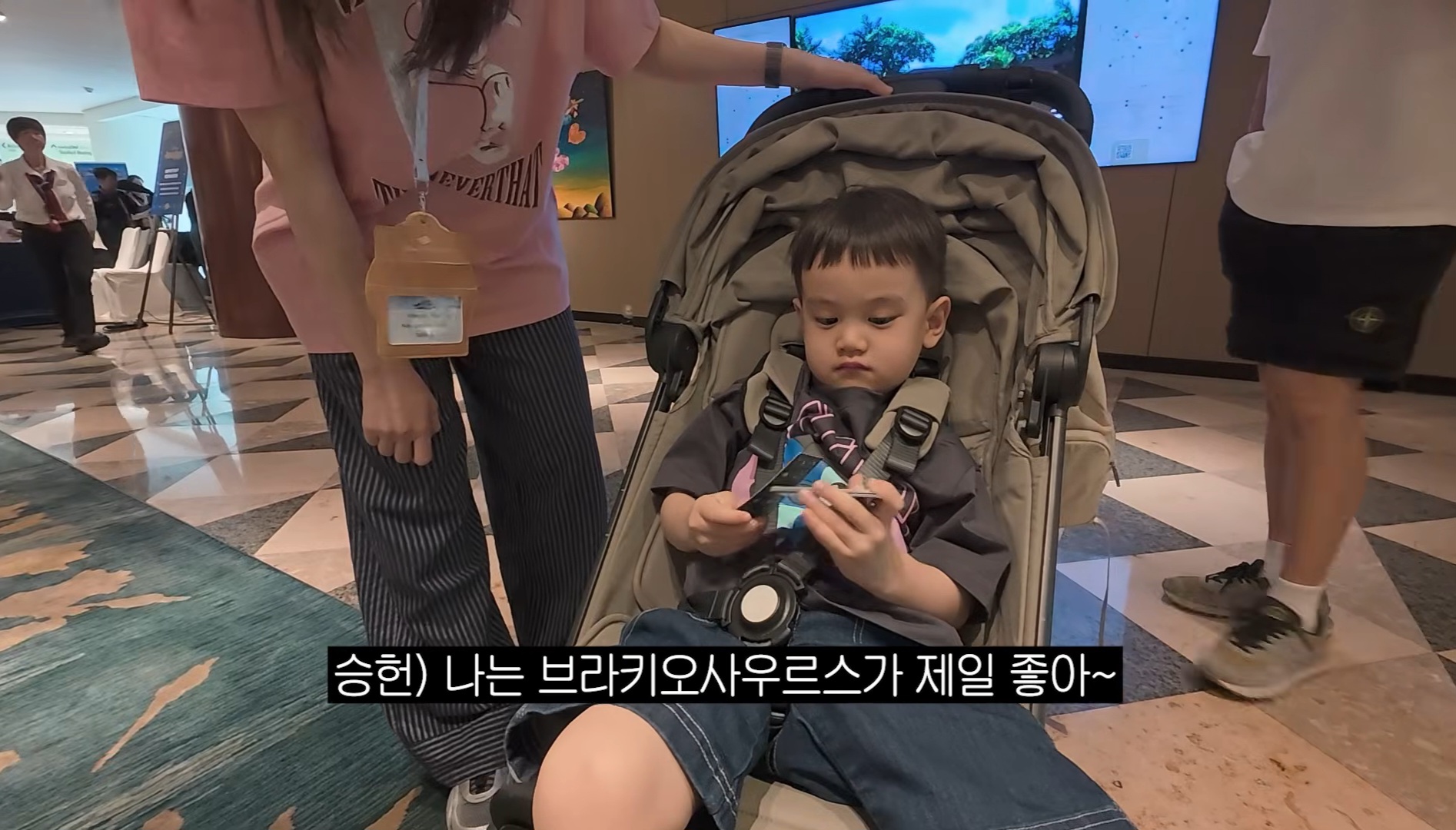 [잡담] 찰스 유튜브에 승헌쓰랑 유혜주 나온거 왤케 신기하냐 | 인스티즈