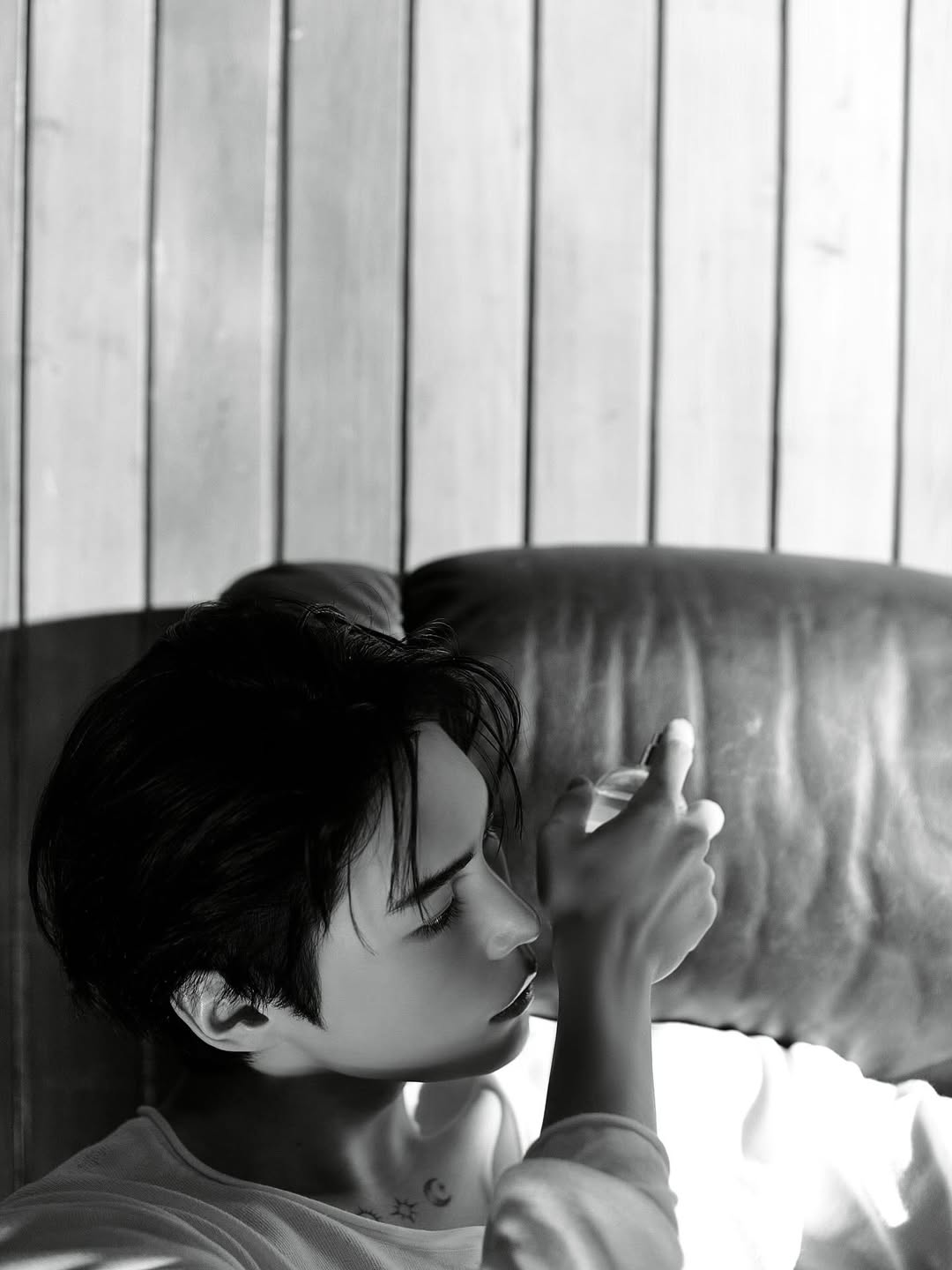 [잡담] 성한빈 인스타 첫 사진 | 인스티즈